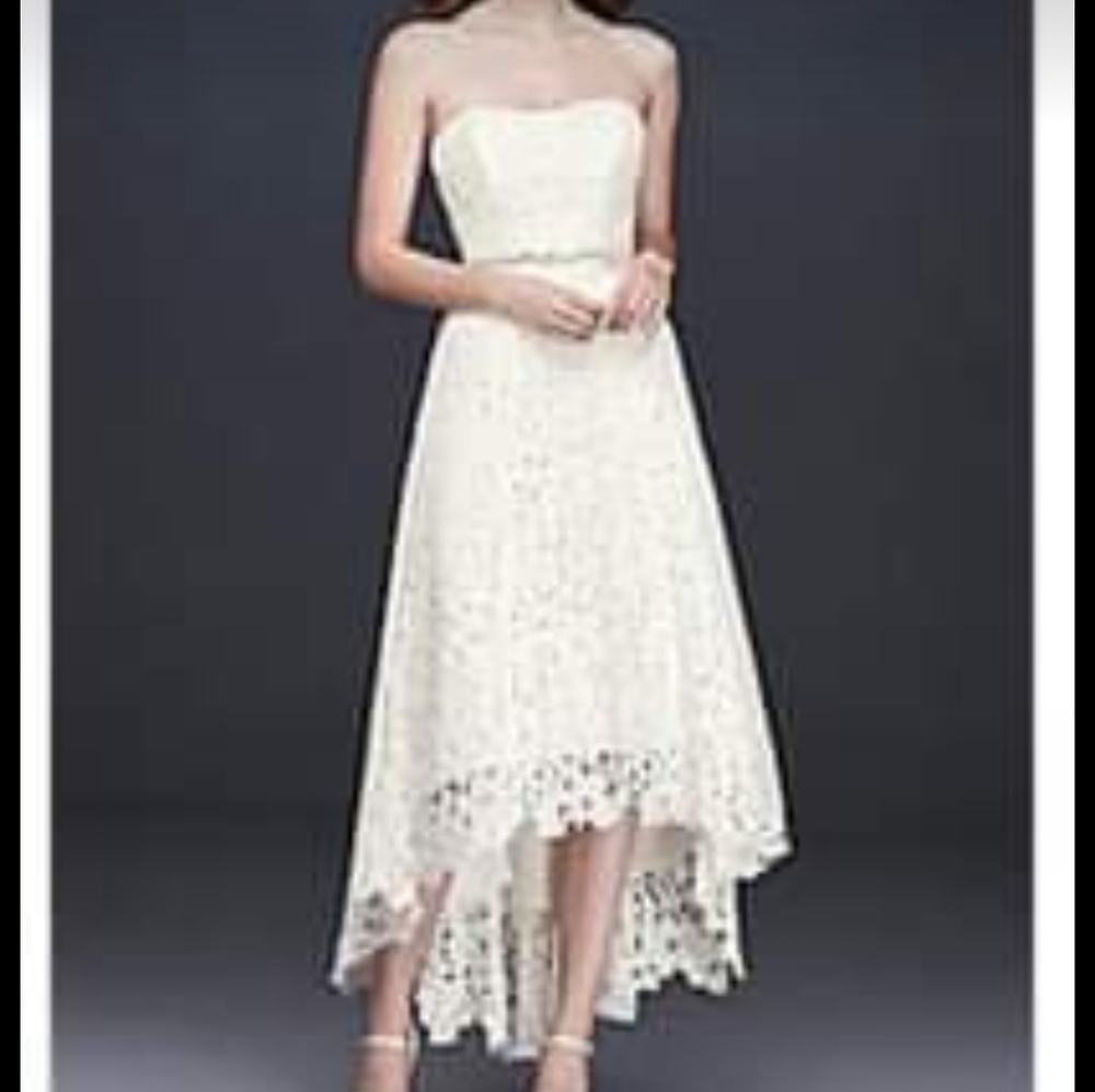 Hi-lo wedding dress